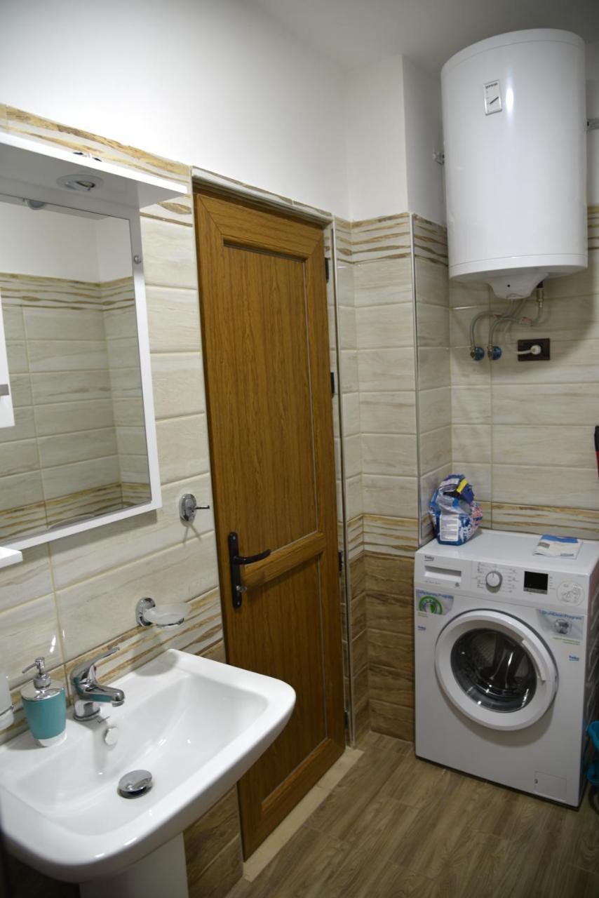 Alindro City Center Apartment 2 Tirana Esterno foto
