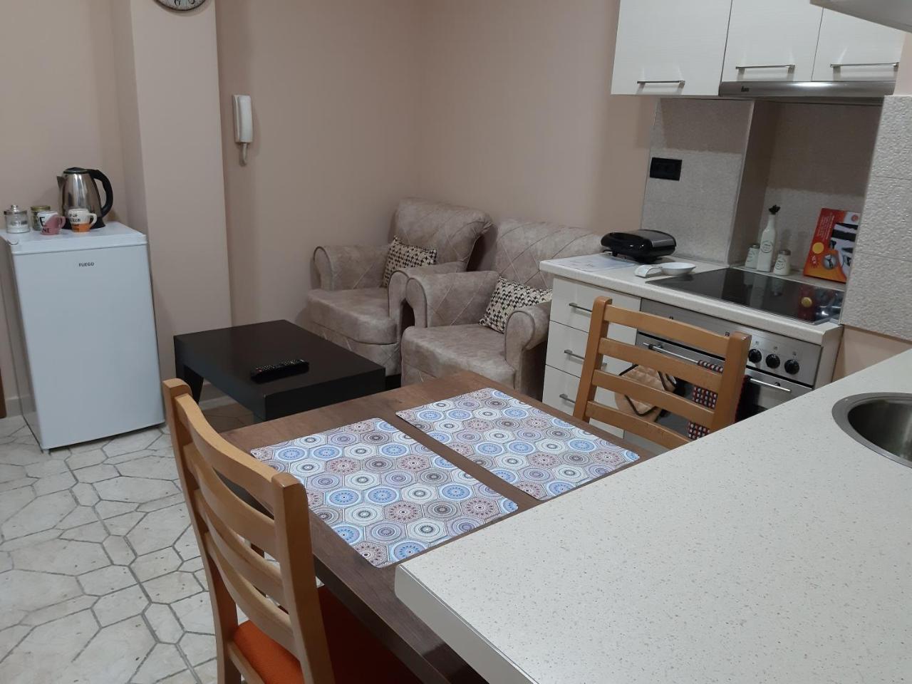 Alindro City Center Apartment 2 Tirana Esterno foto